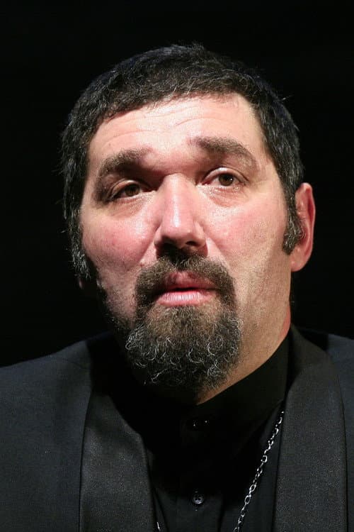 Törköly Levente